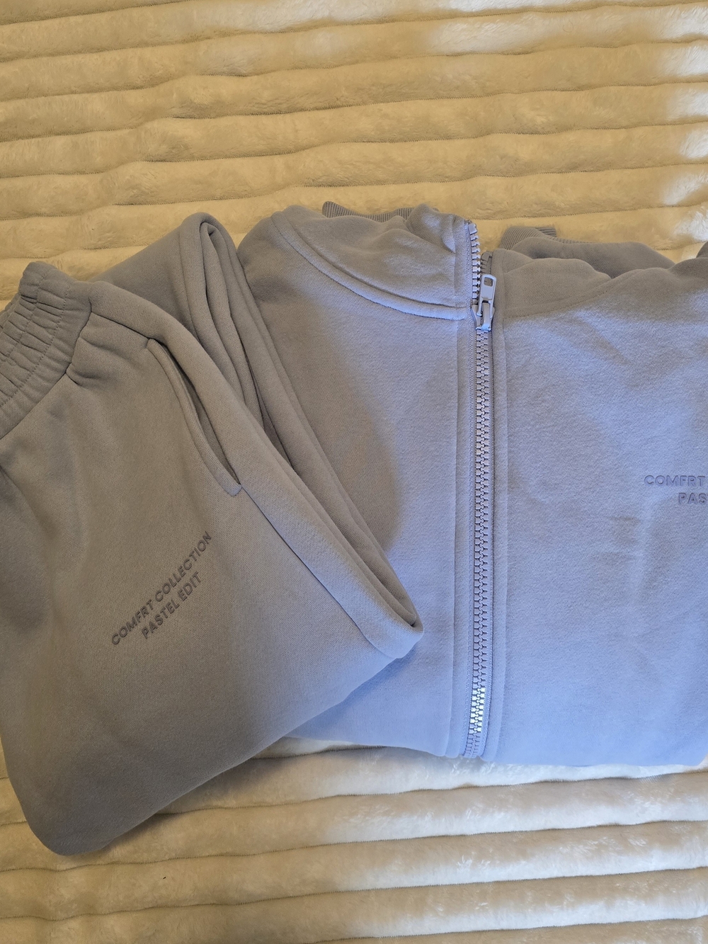 Comfrt Collection Pastel Edition Periwinkle Bundle - Picture 7 of 15